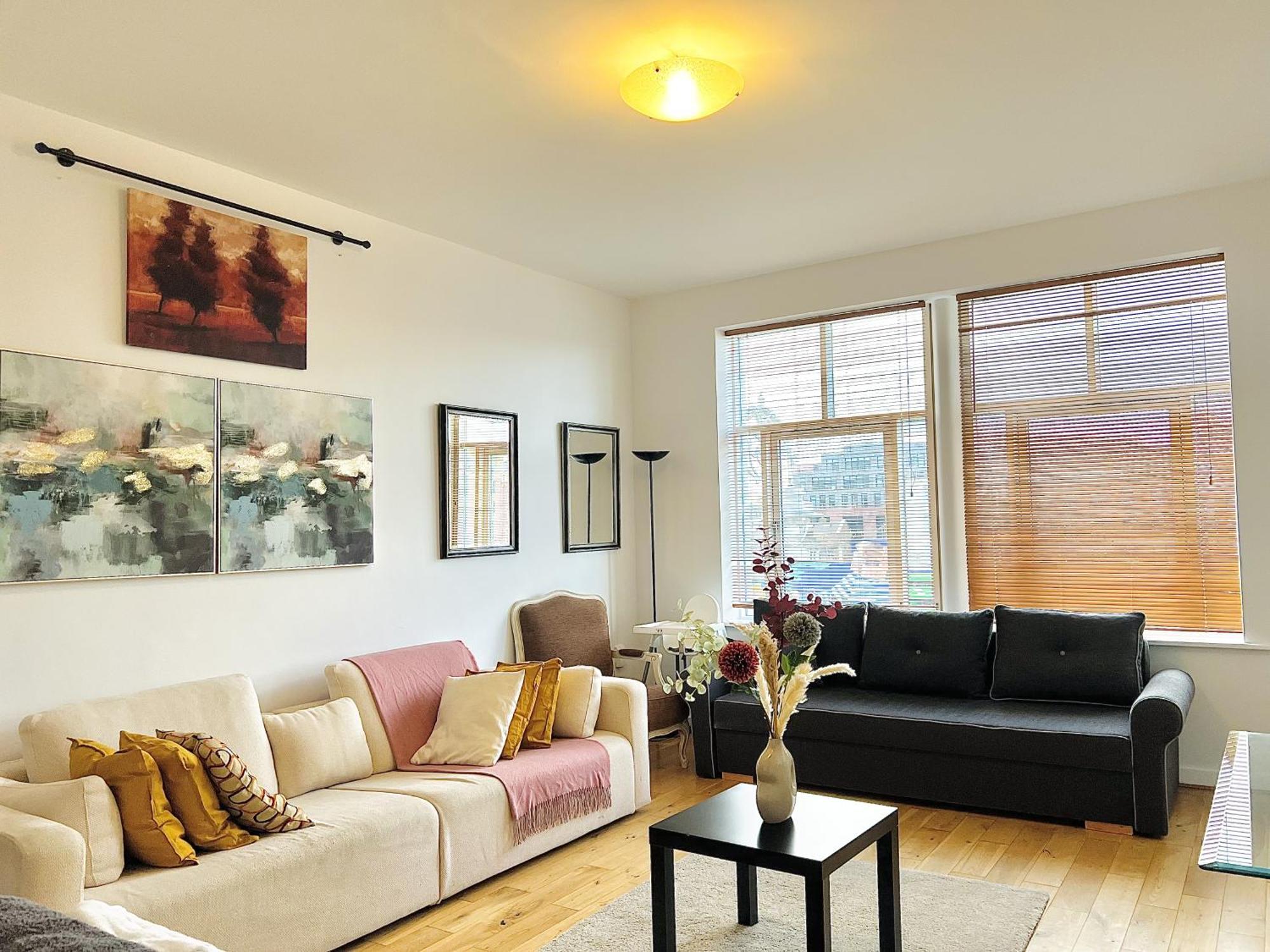 Cosy River View Flat At Temple Bar ดับลิน ภายนอก รูปภาพ